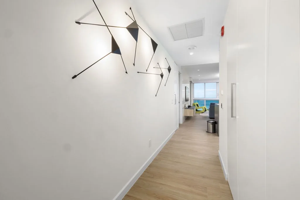 3BS-Blue431 - Modern Ocean View Three Bedroom Condo