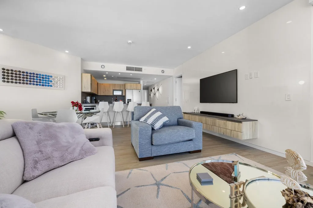 3BS-Blue431 - Modern Ocean View Three Bedroom Condo