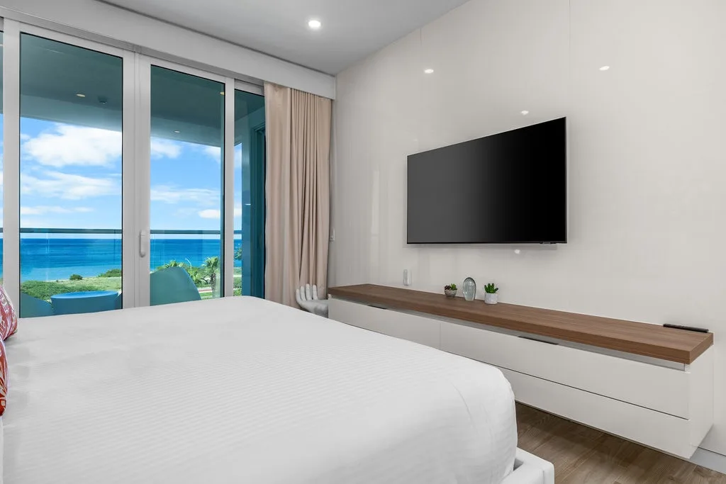 3BS-Blue431 - Modern Ocean View Three Bedroom Condo