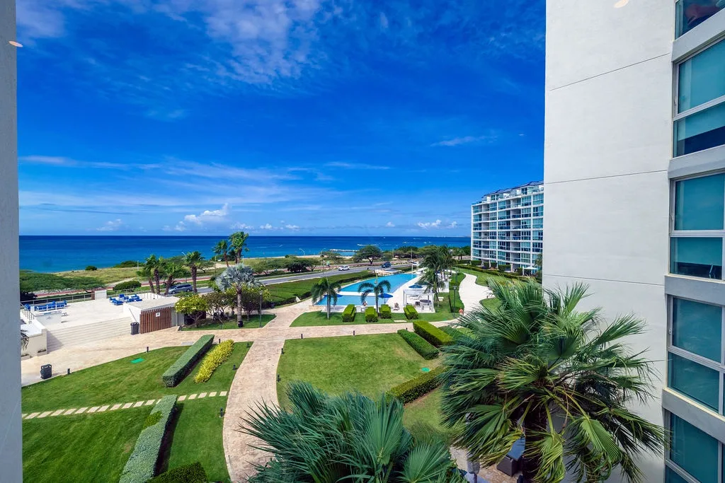 3BS-Blue431 - Modern Ocean View Three Bedroom Condo