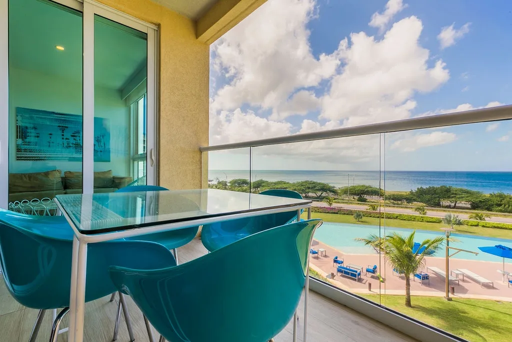 2BSD-Blue334 - Stylish & Bright | Your Retreat | Ocean View | Pool