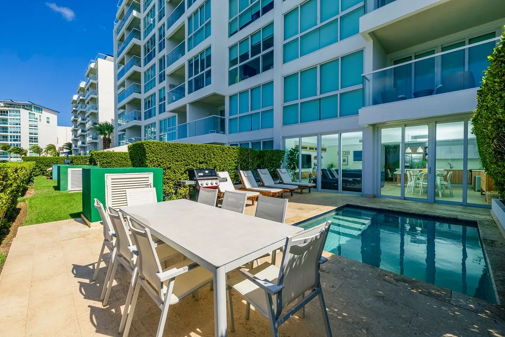 4BTH-BlueTH5 - Coral del Mar – Luxury Townhouse for 10 w/ Private Pool