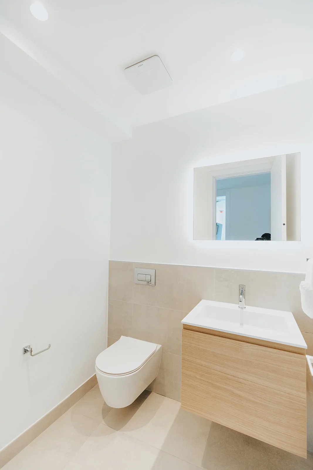 A360.E42 - Chic 3BR Escape Near the Sand, Best Location