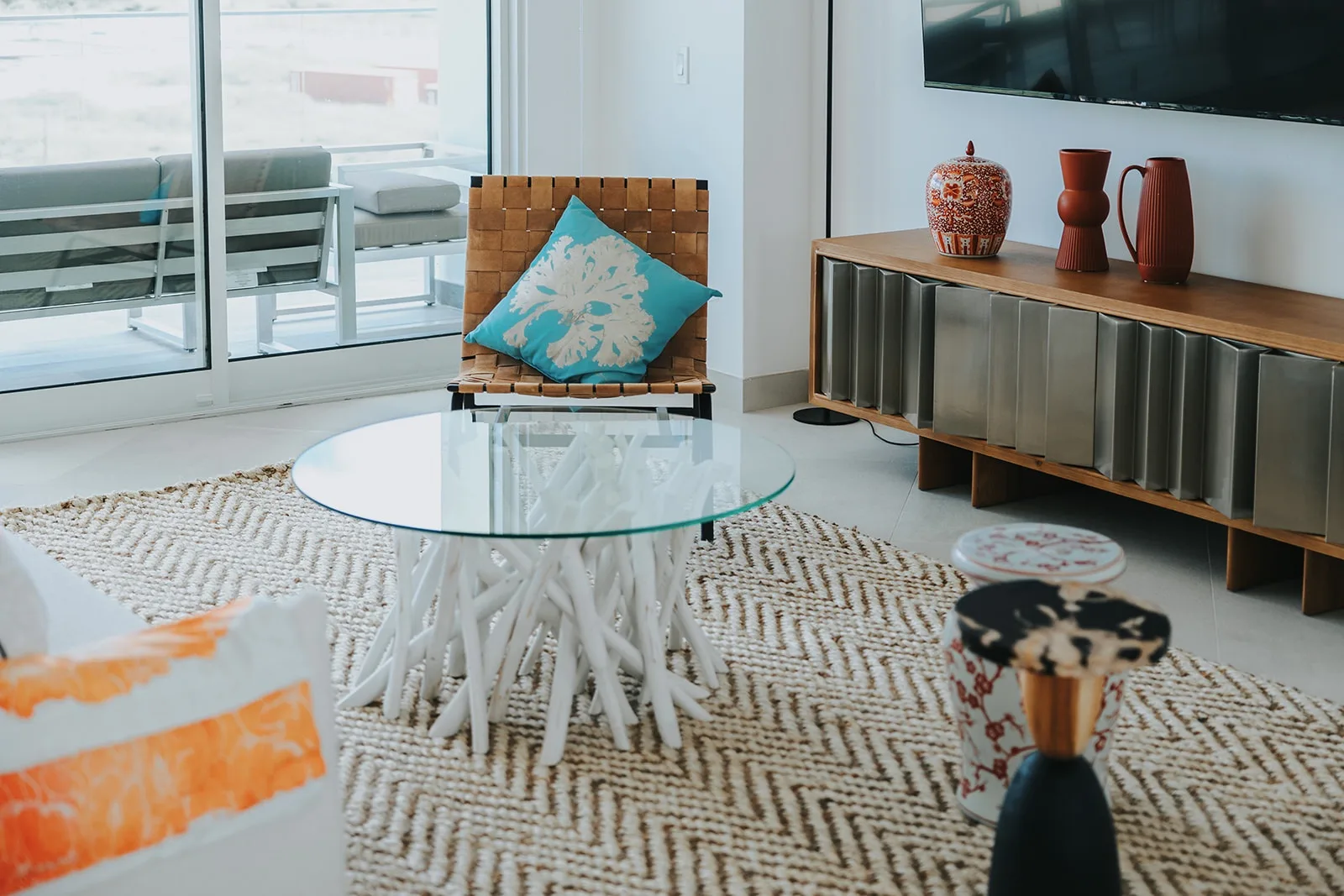 A360.E42 - Chic 3BR Escape Near the Sand, Best Location