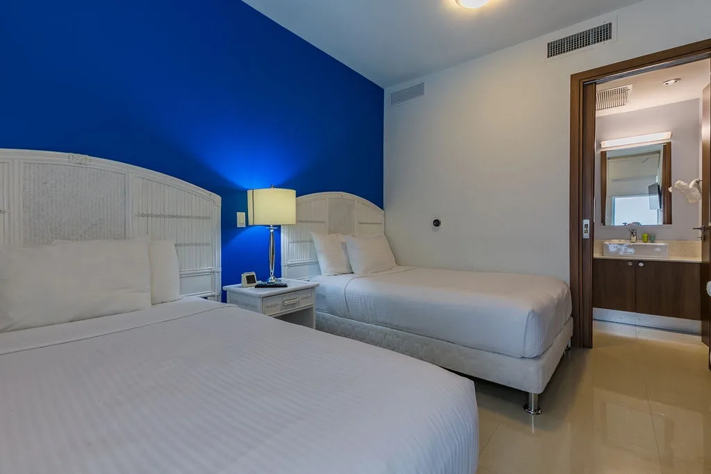 2BSGF-Blue114 - Relax and enjoy the Ocean view in this condo!