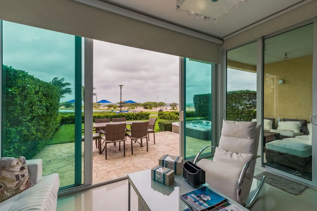 2BSGF-Blue114 - Relax and enjoy the Ocean view in this condo!