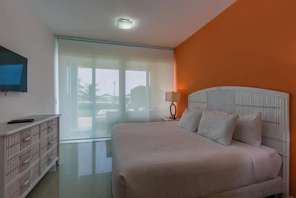 2BSGF-Blue114 - Relax and enjoy the Ocean view in this condo!