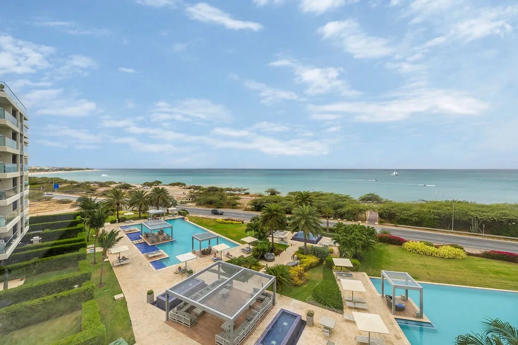 3BS-Azure516 - Modern 3BR Corner Condo | Ocean Views