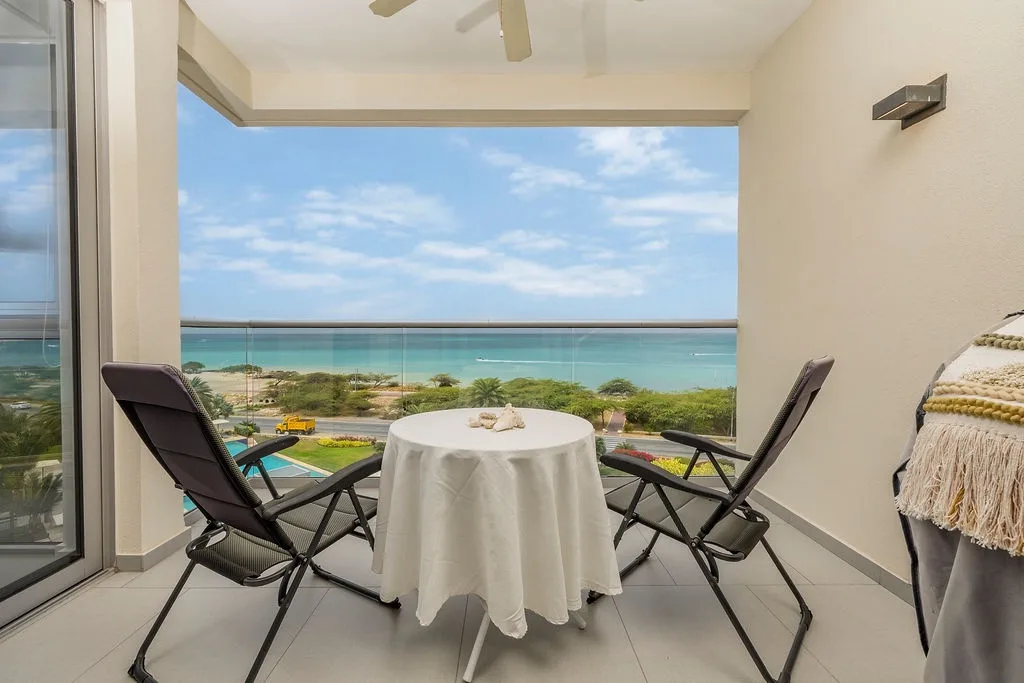 3BS-Azure516 - Modern 3BR Corner Condo | Ocean Views