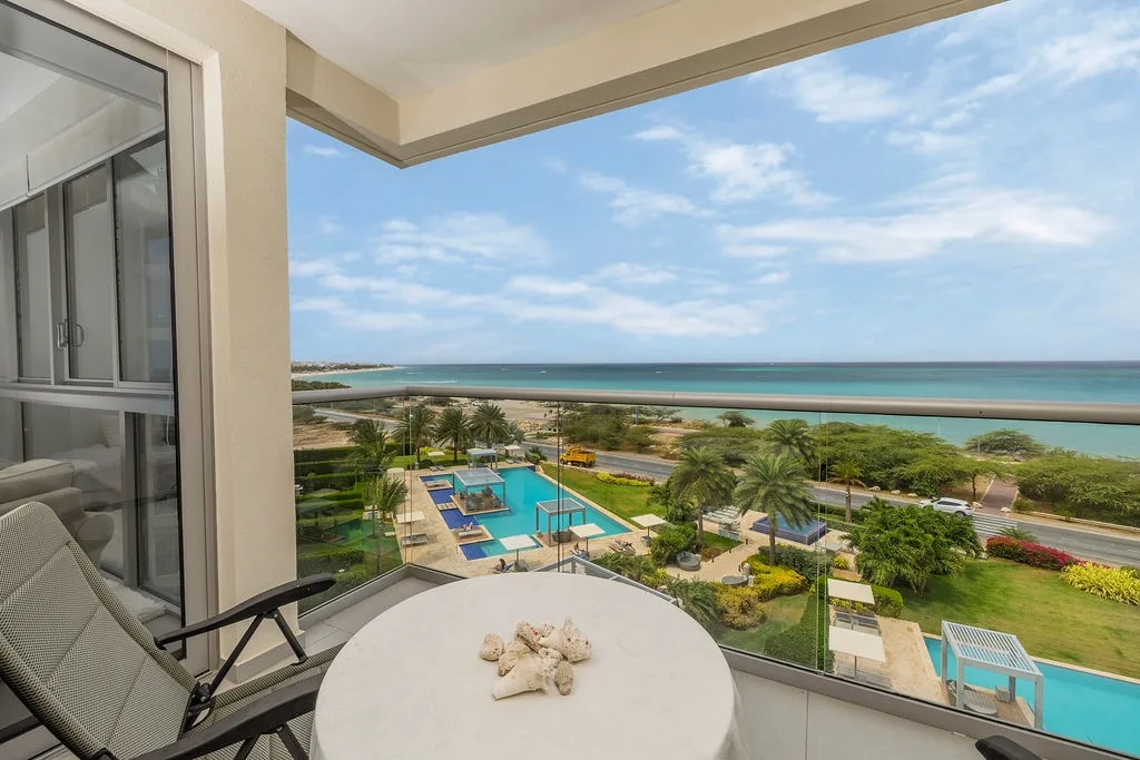 3BS-Azure516 - Modern 3BR Corner Condo | Ocean Views