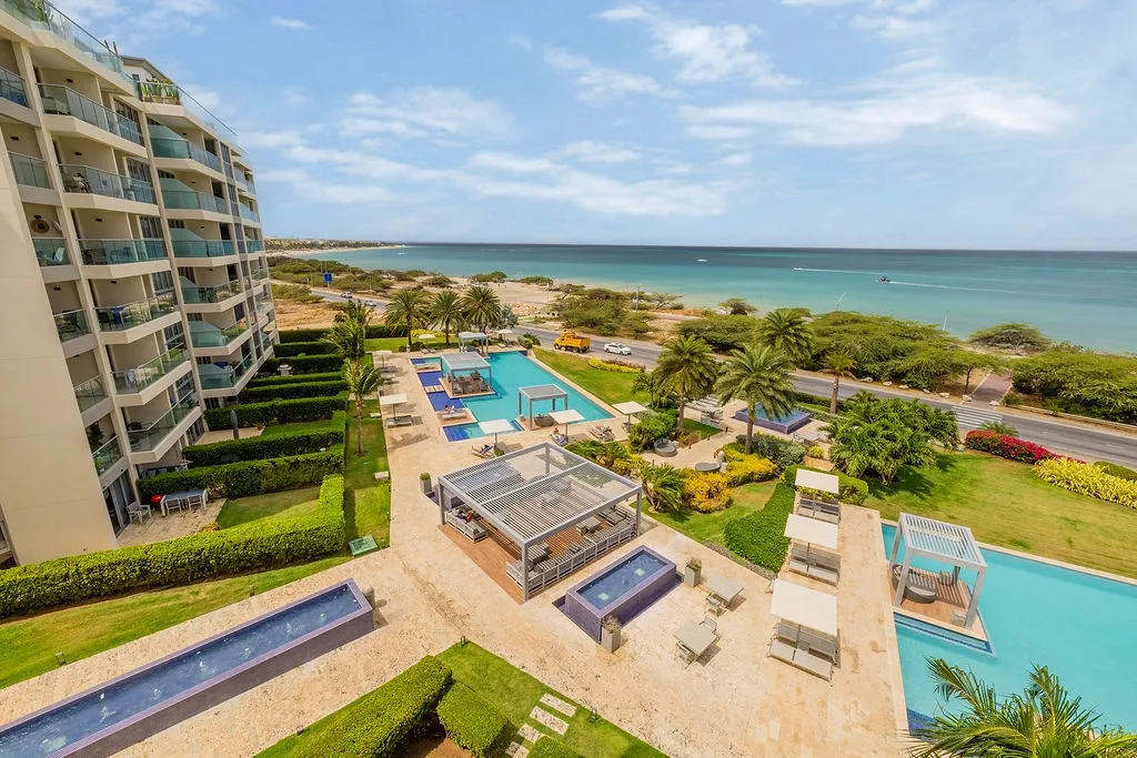 3BS-Azure516 - Modern 3BR Corner Condo | Ocean Views