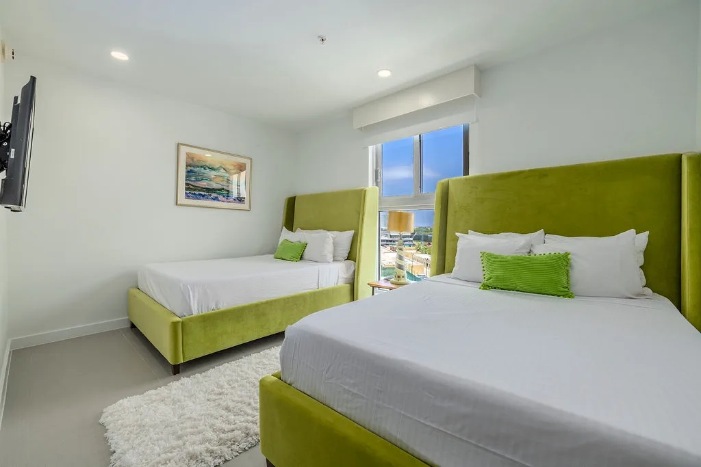 3BS-Azure516 - Modern 3BR Corner Condo | Ocean Views