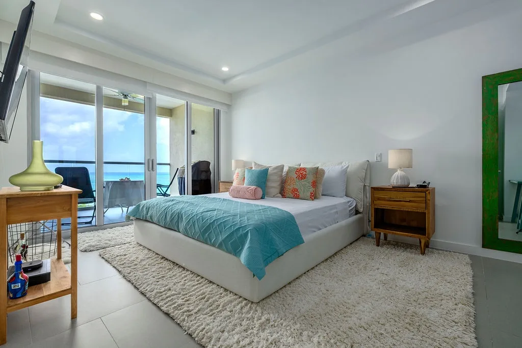 3BS-Azure516 - Modern 3BR Corner Condo | Ocean Views