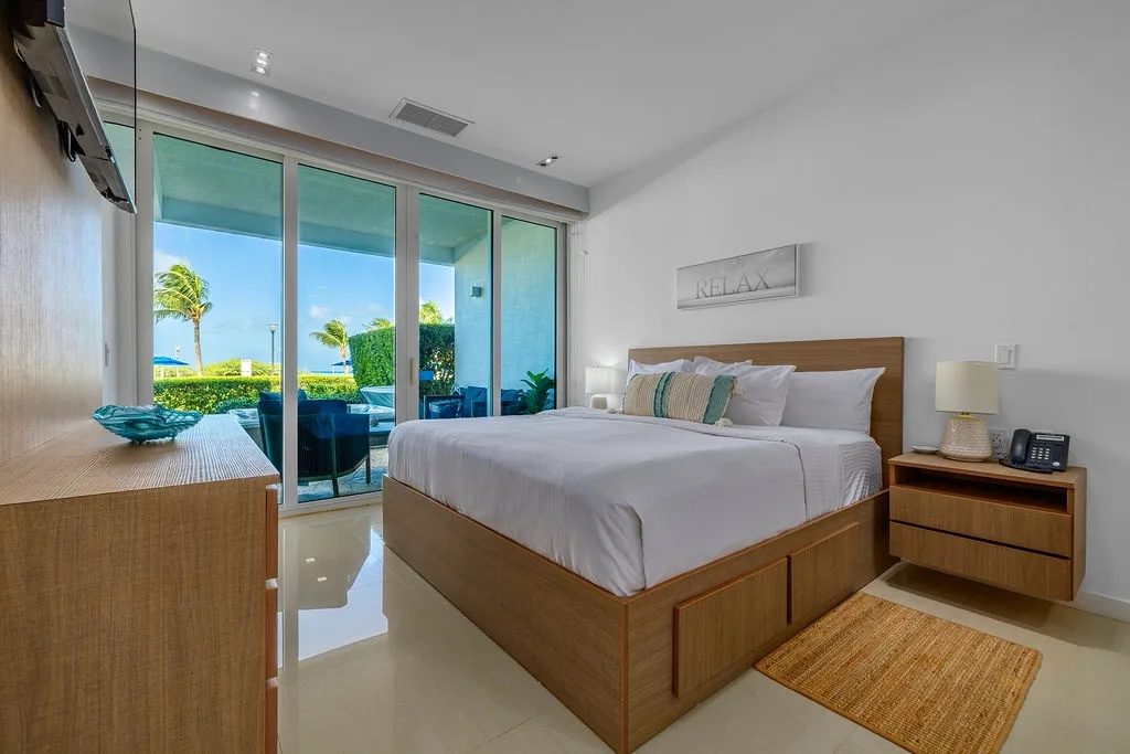 2BSGF-Blue122 - Oceanfront Paradise in Aruba with Amazing views!