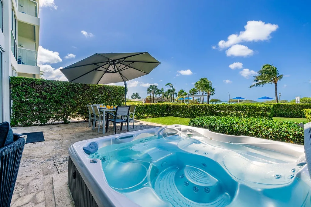 2BSGF-Blue122 - Oceanfront Paradise in Aruba with Amazing views!