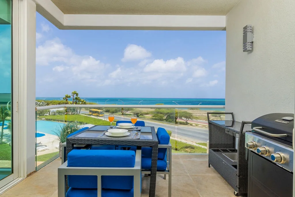 2BS-Blue312 - Sip of Sunshine Condo Oceanfront in Aruba