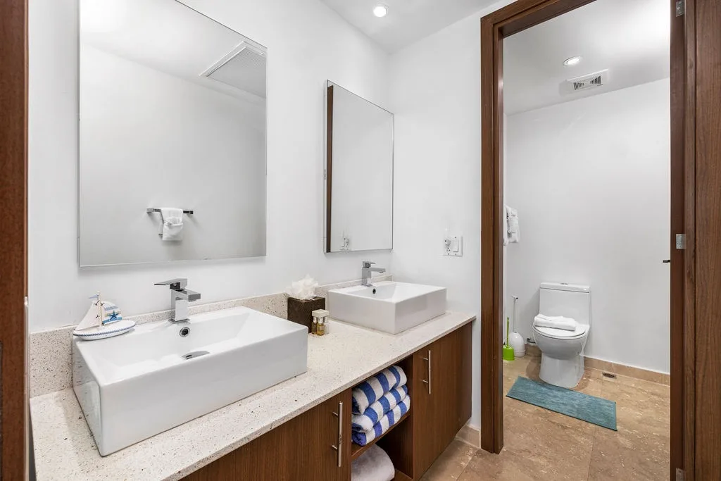 2BS-Blue312 - Sip of Sunshine Condo Oceanfront in Aruba