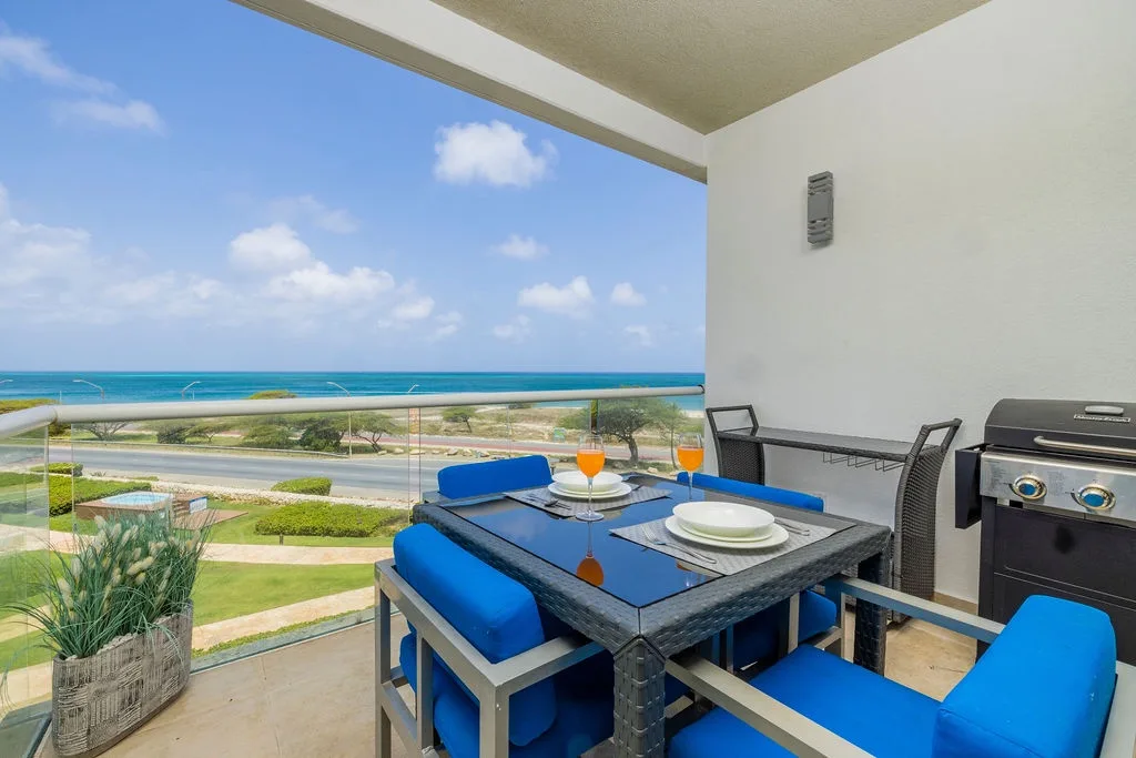 2BS-Blue312 - Sip of Sunshine Condo Oceanfront in Aruba