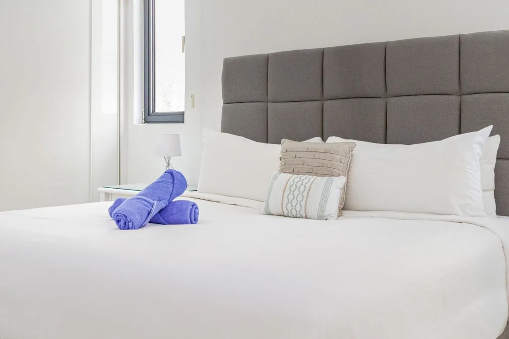 1BS-Coral1G - Modern 1BR Oceanfront Condo in Aruba