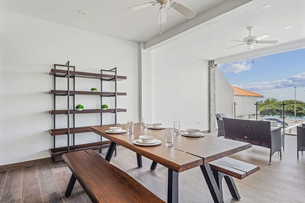 1BS-Coral1G - Modern 1BR Oceanfront Condo in Aruba