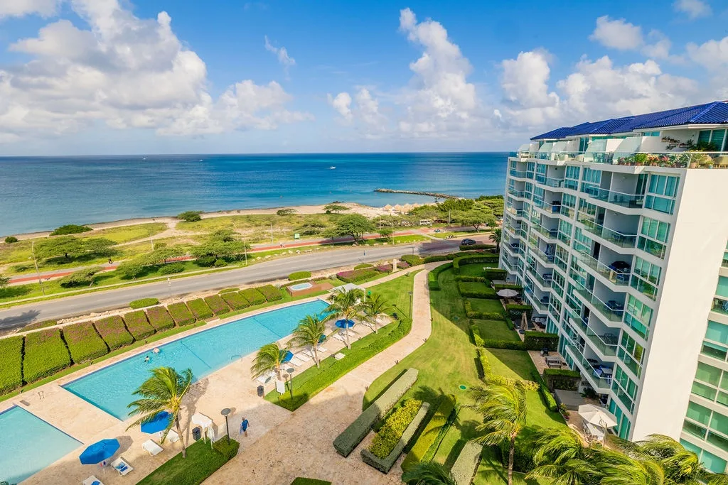 3BPH-BluePH2-2 - Aruba Family Friendly Oceanview PH with Hot Tub