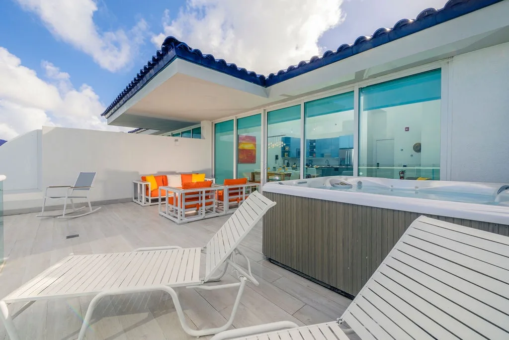 3BPH-BluePH2-2 - Aruba Family Friendly Oceanview PH with Hot Tub