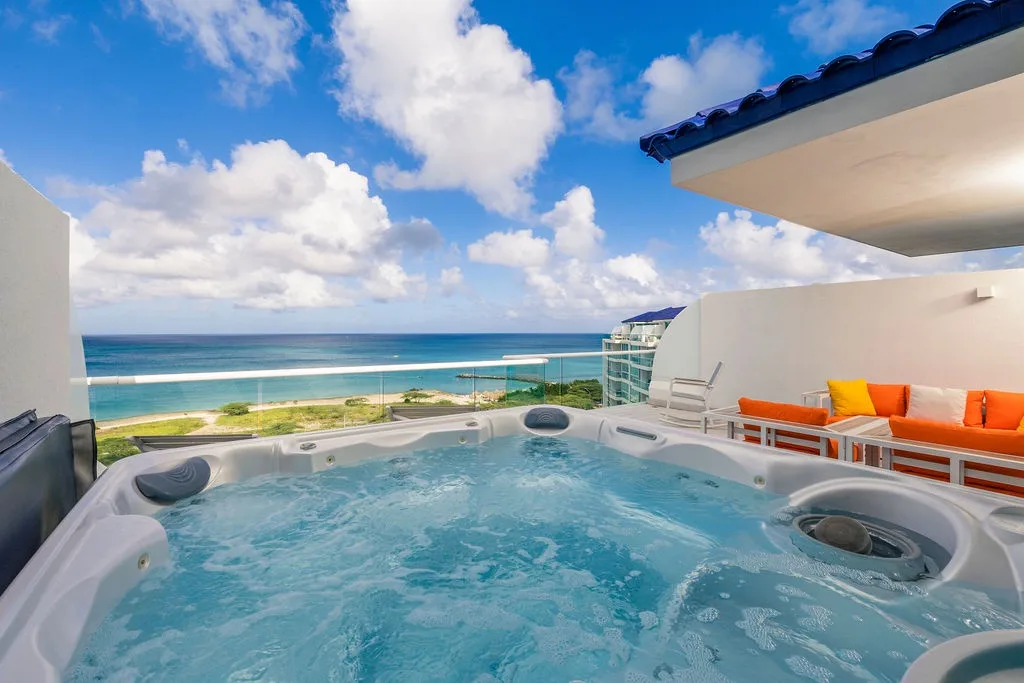 3BPH-BluePH2-2 - Aruba Family Friendly Oceanview PH with Hot Tub