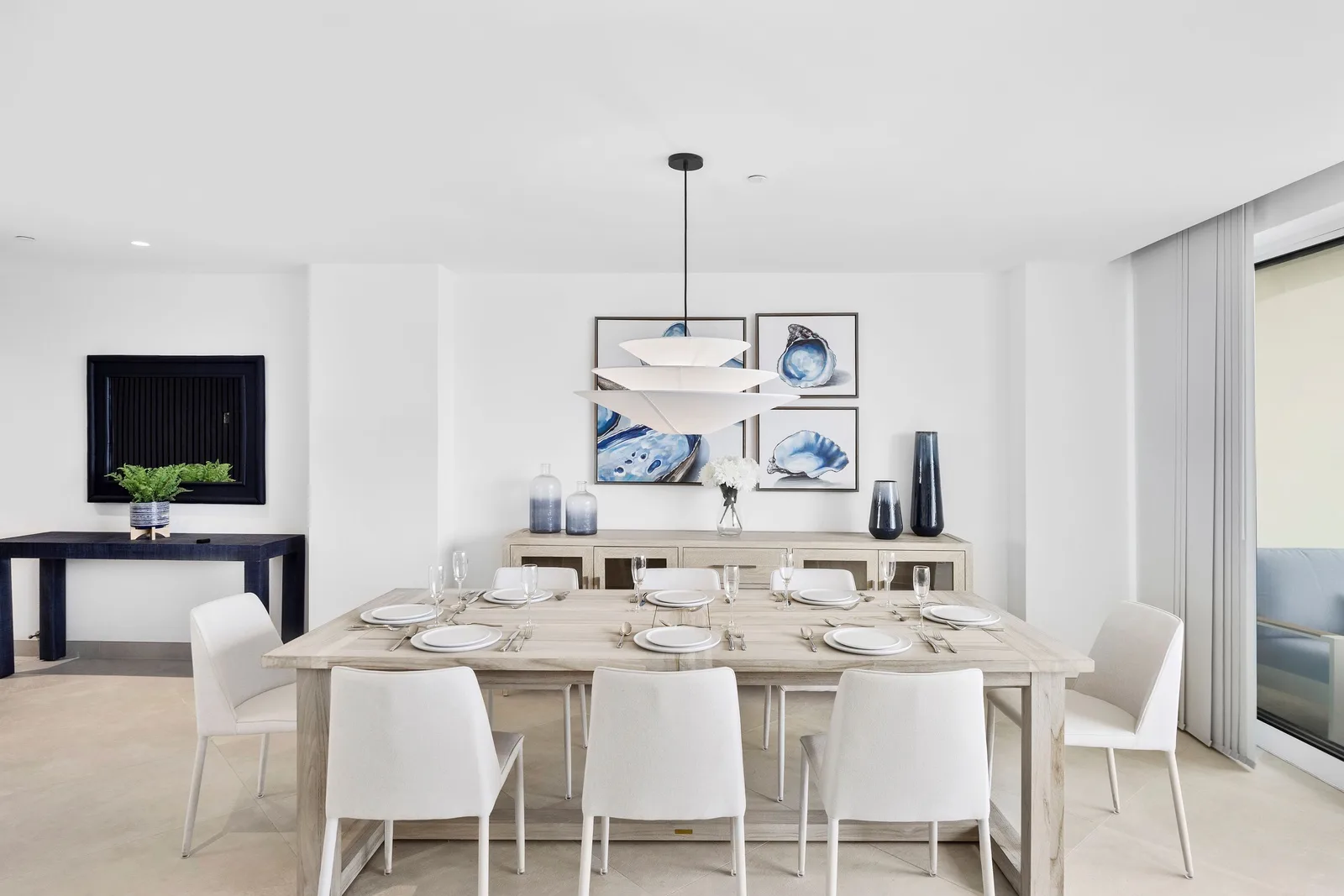 A360.E52 - Luxury Coastal Condo with Panoramic Views of Aruba