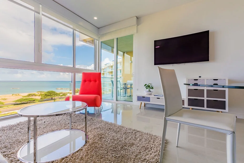 2BS-Blue522 - Bright and Modern Oceanview Getaway 2BDR unit.