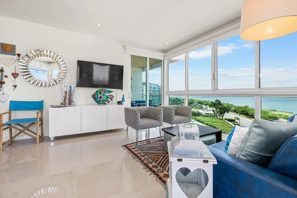 3BS-Blue511 - The Heart of Aruba Condo