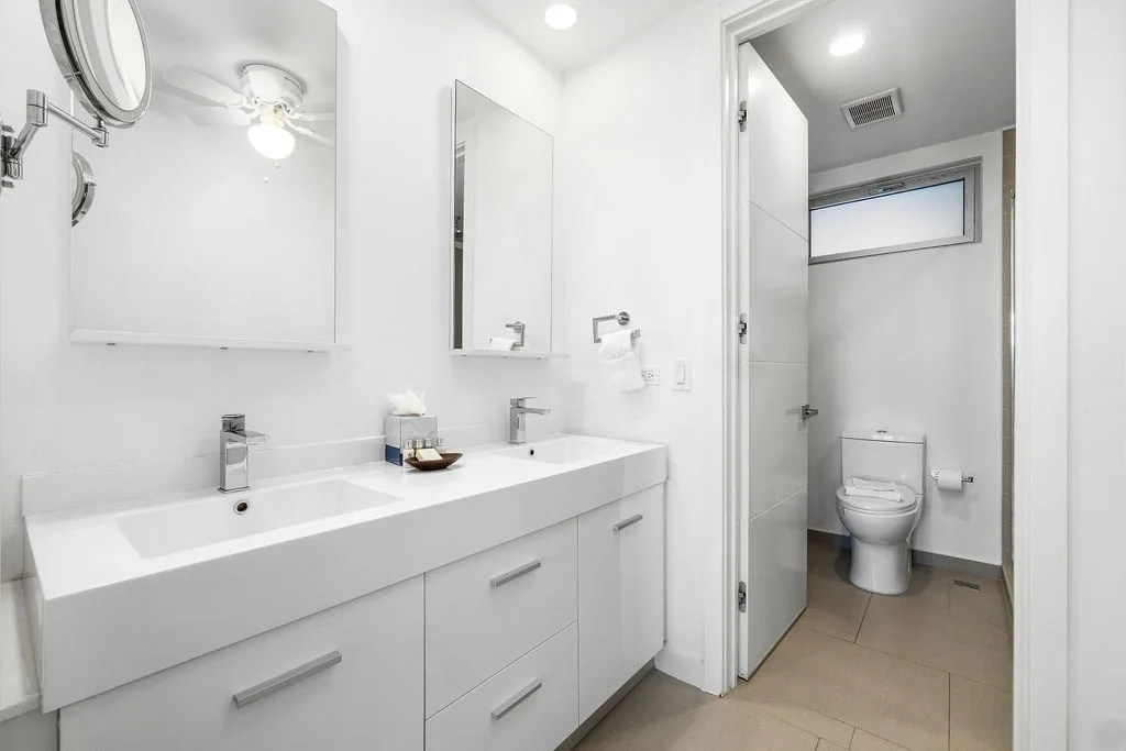 2BSGF-Azure114 - Luxurious Beach Vibes Retreat w/ Private Hot Tub
