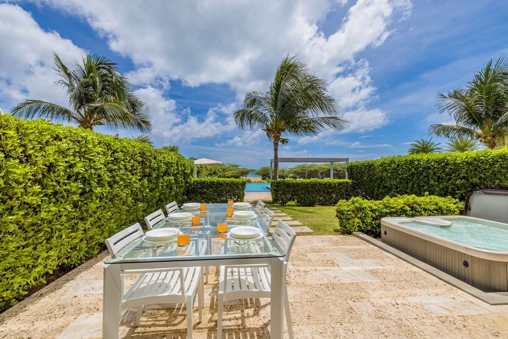 2BSGF-Azure114 - Luxurious Beach Vibes Retreat w/ Private Hot Tub