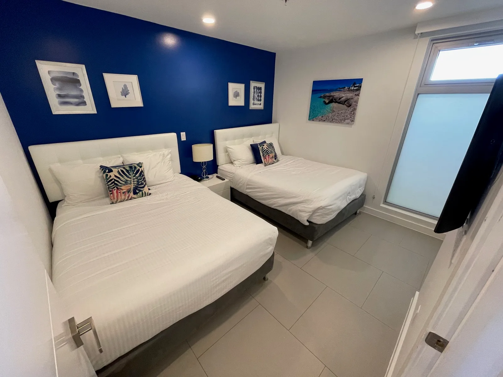 2BS-Azure413 - Modern Condo with Ocean View; Ready for Work or Play or Both!