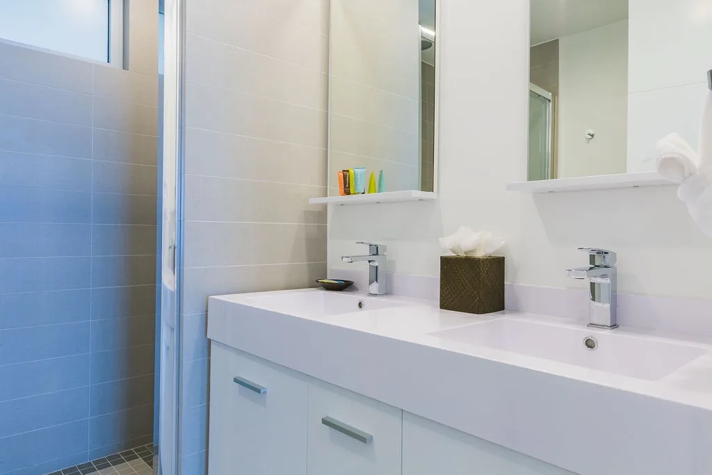 2BS-Azure413 - Modern Condo with Ocean View; Ready for Work or Play or Both!
