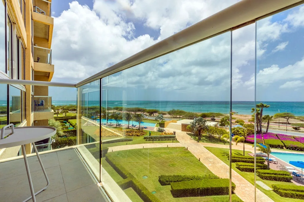 1BS-Blue424 - Convenience and luxury Condo for 4