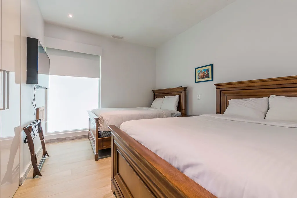 2BS-Blue532 - Luxurious Oceanfront 2-Bedroom Condo in Aruba