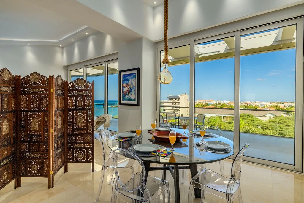 5BPH-Coral15 - Oceanfront Exclusive Penthouse with Stunning Views and Private Pool Home-Theater Included