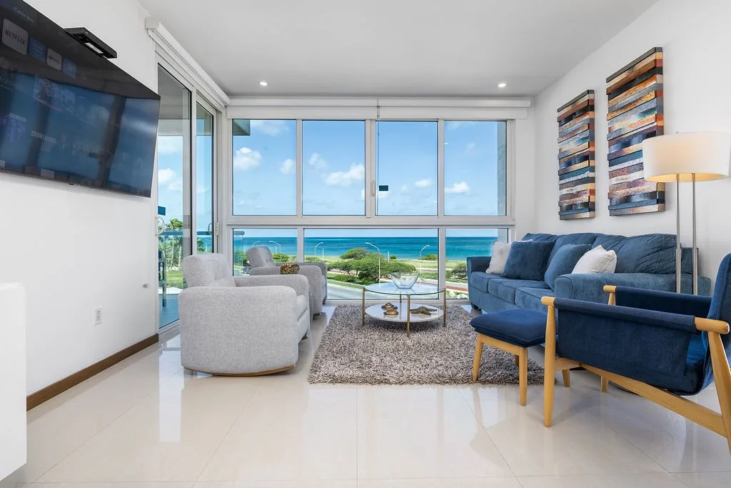 3BS-Blue311 - Let the Sea Set You Free with This 3BDR Corner Unit