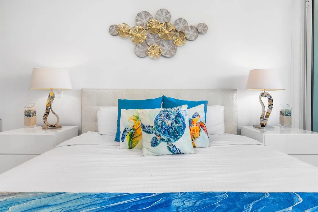 3BS-Blue311 - Let the Sea Set You Free with This 3BDR Corner Unit