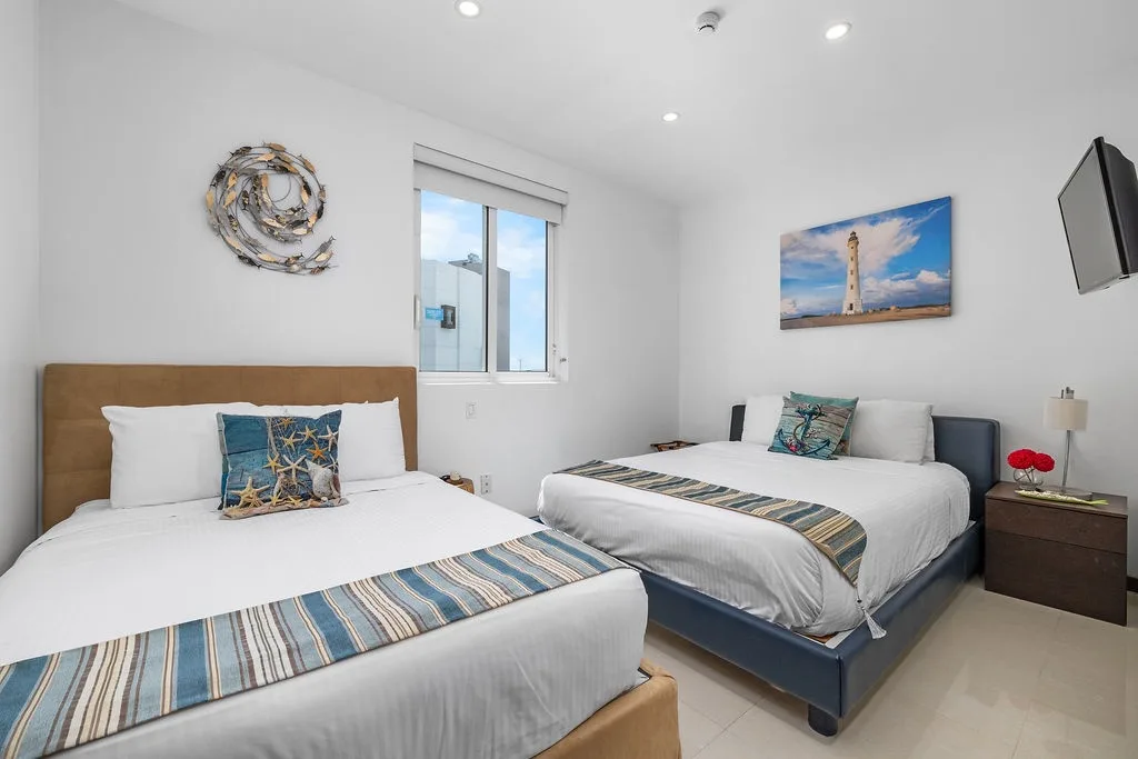 3BS-Blue311 - Let the Sea Set You Free with This 3BDR Corner Unit