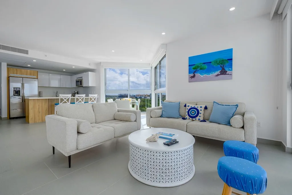 3BS-Azure628 - Exclusive Oceanfront Corner 3 bedroom 3 Bath Condominium