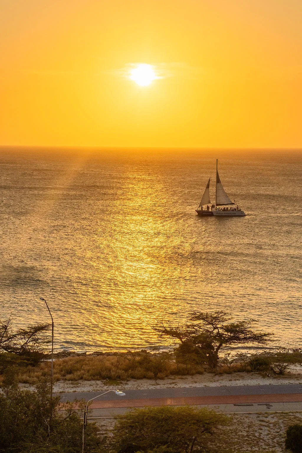 3BS-Azure628 - Exclusive Oceanfront Corner 3 bedroom 3 Bath Condominium