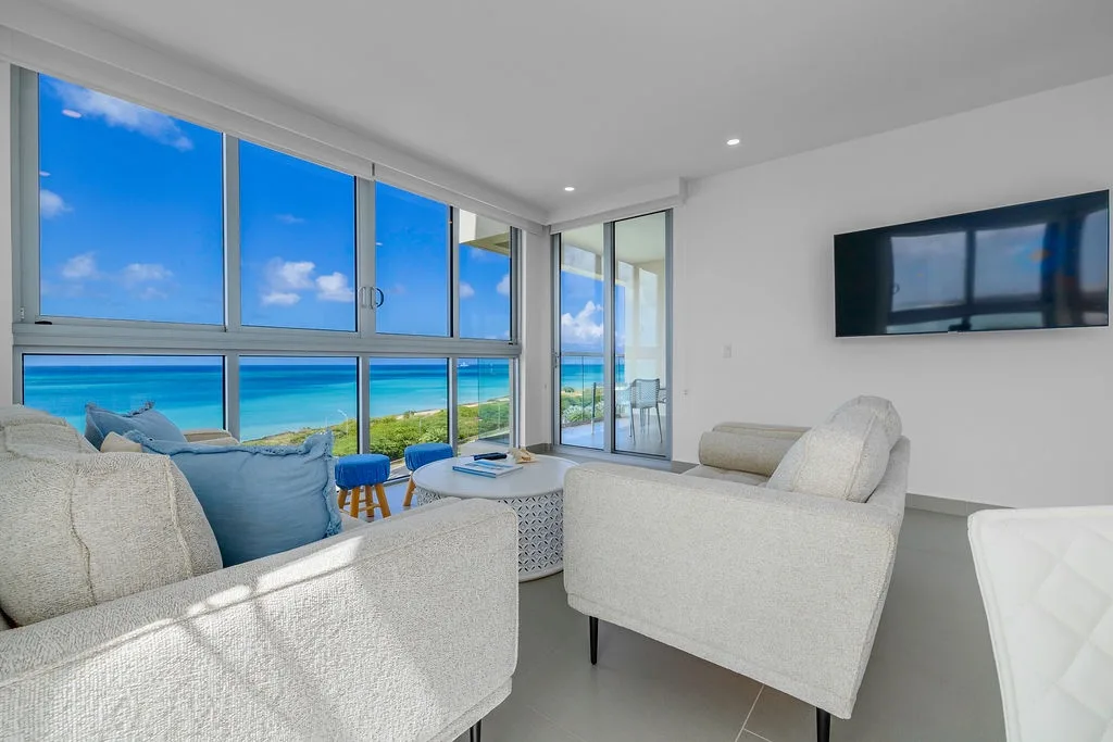 3BS-Azure628 - Exclusive Oceanfront Corner 3 bedroom 3 Bath Condominium