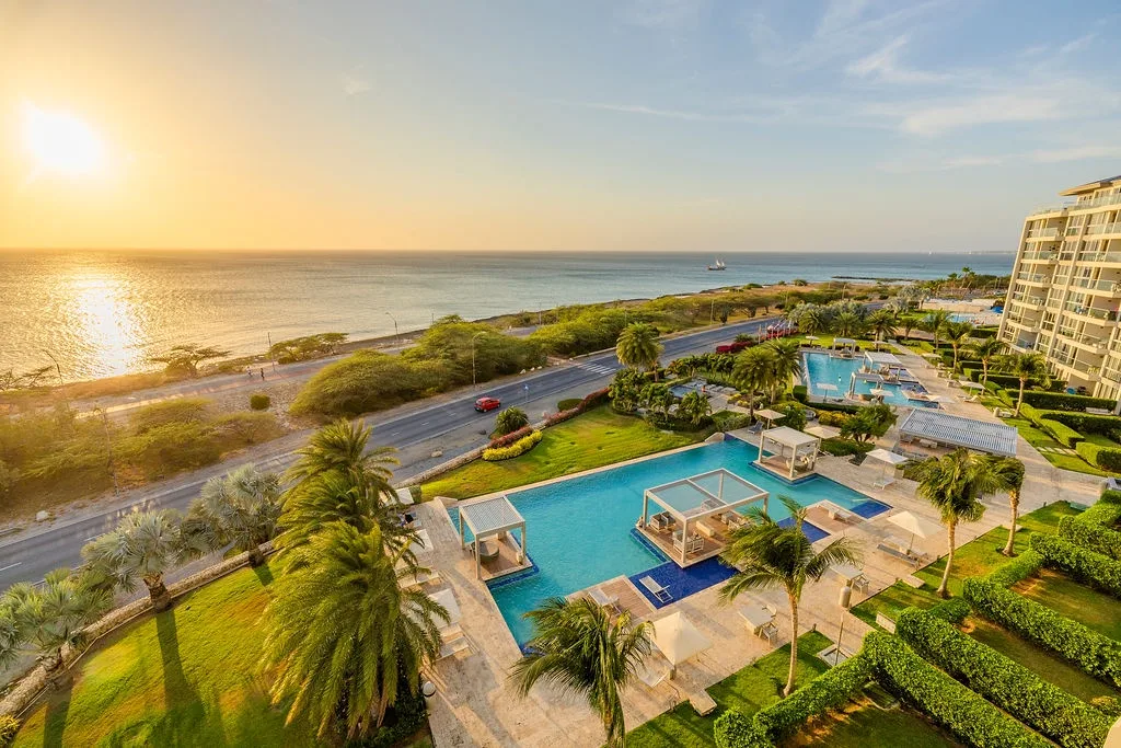 3BS-Azure628 - Exclusive Oceanfront Corner 3 bedroom 3 Bath Condominium