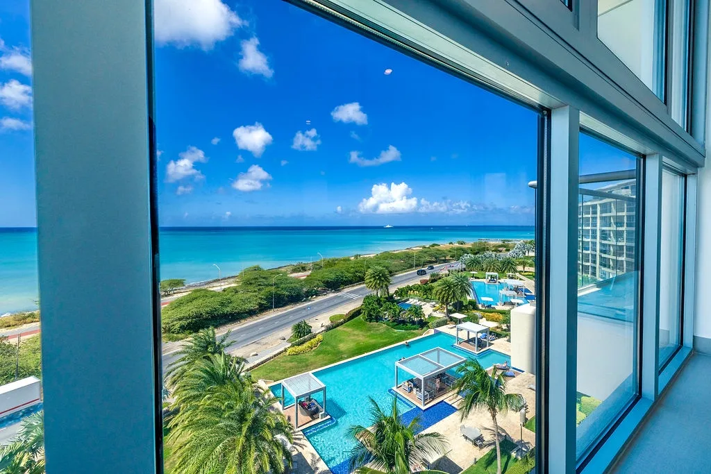 3BS-Azure628 - Exclusive Oceanfront Corner 3 bedroom 3 Bath Condominium