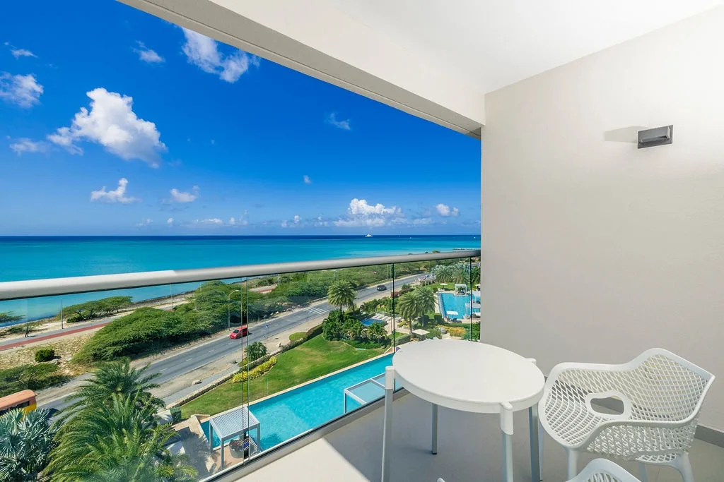 3BS-Azure628 - Exclusive Oceanfront Corner 3 bedroom 3 Bath Condominium