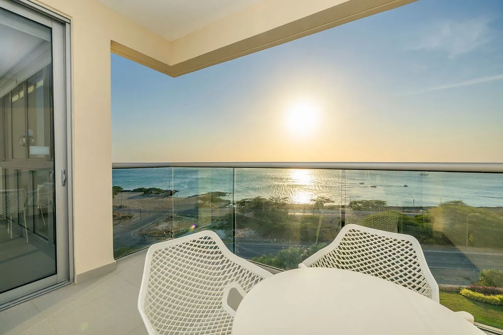 3BS-Azure628 - Exclusive Oceanfront Corner 3 bedroom 3 Bath Condominium