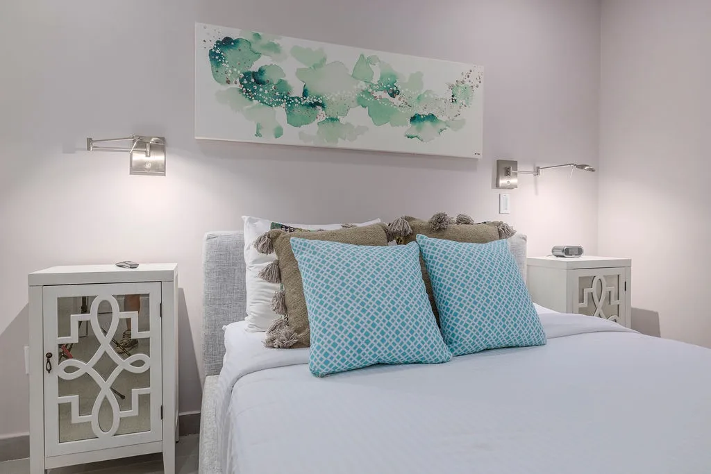 2BSD-Azure325 - Blue Serenity- Ocean View Condo