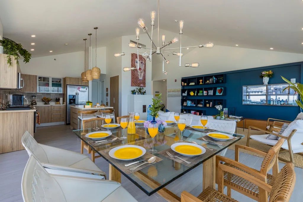 4BPH-BluePh1-1- A place for everyone, designer's corner—Penthouse with BBQ
