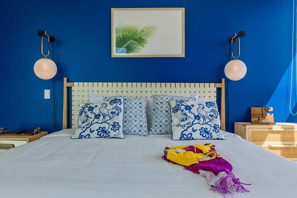 4BPH-BluePh1-1- A place for everyone, designer's corner—Penthouse with BBQ
